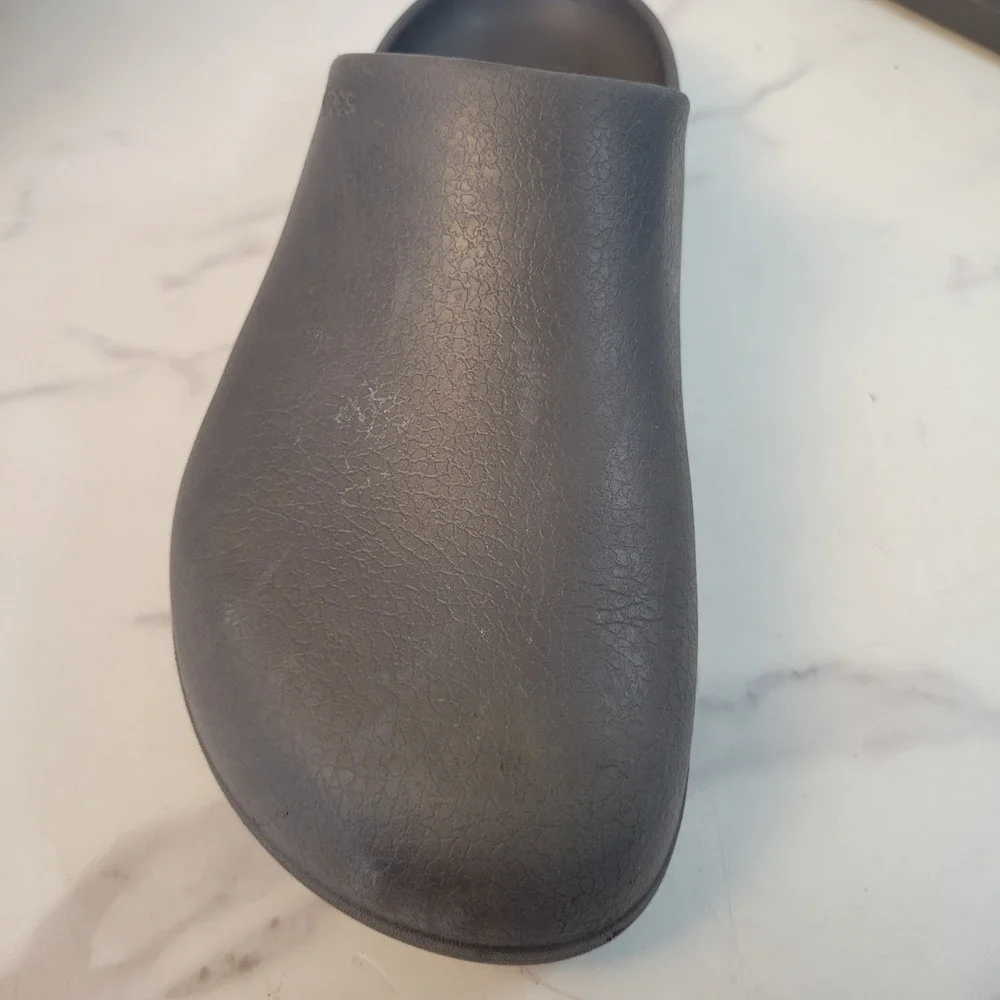 CROCS bistro clogs